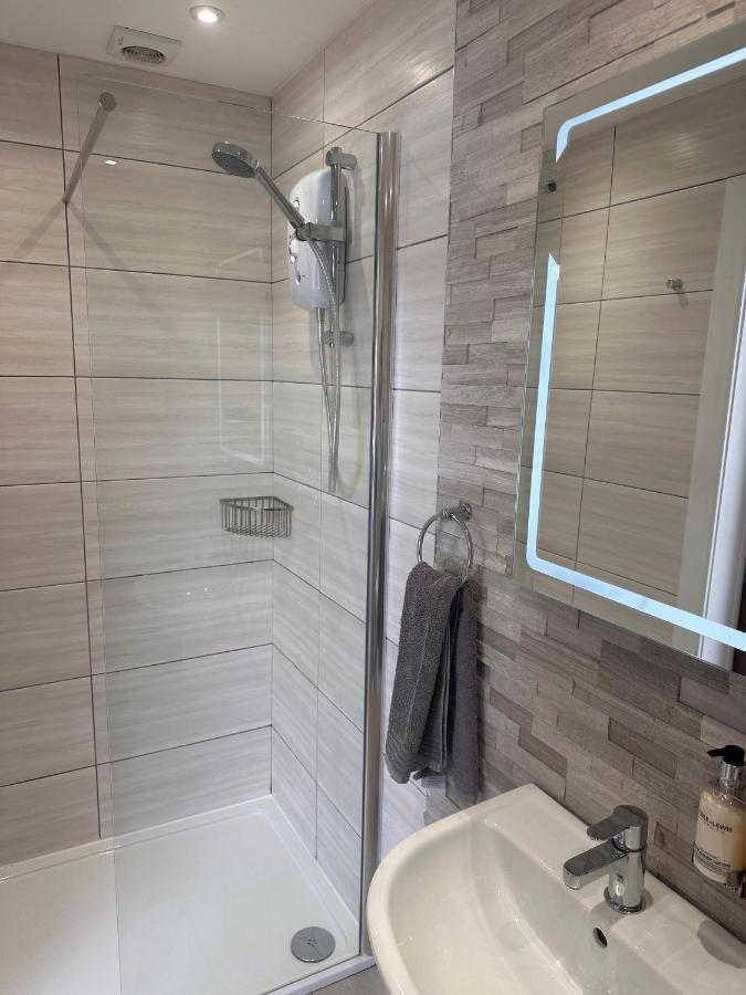 Dafarn Newydd Lodge Llangefni Zewnętrze zdjęcie